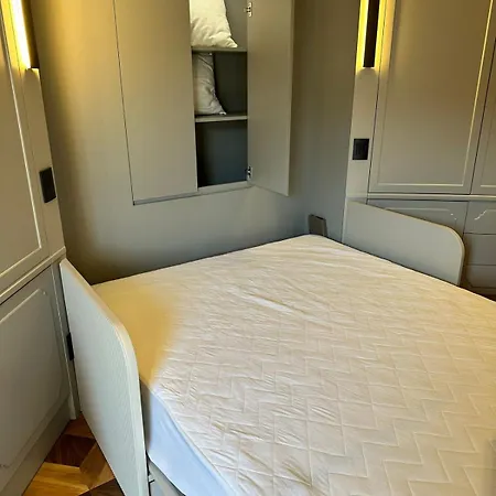 Penthouse In Piazza Duse, Palestro Διαμέρισμα Μιλάνο