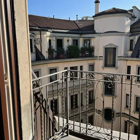Penthouse In Piazza Duse, Palestro * Milano